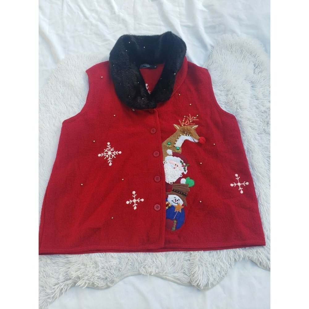 Vintage LISA INTERNATIONAL Sweater Vest Wool Christmas Holiday Red Embellished